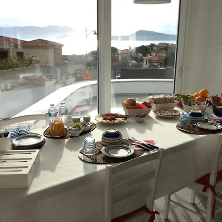 Domus De Diana Bed & Breakfast