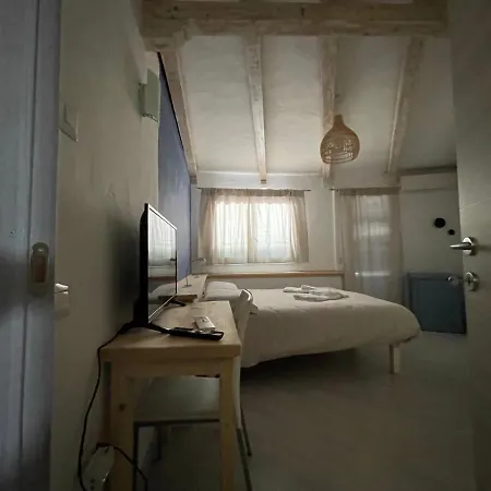 黛安娜之家住宿加早餐酒店 3*