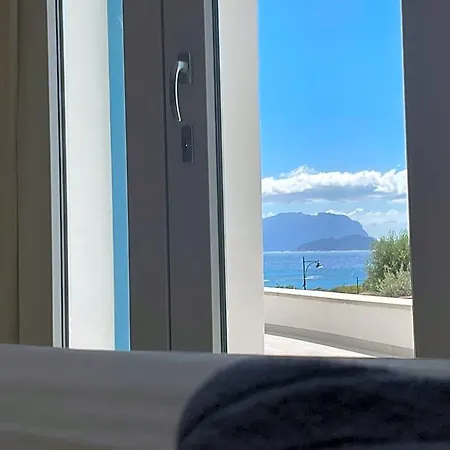 Domus De Diana Nocleg ze śniadaniem 3*