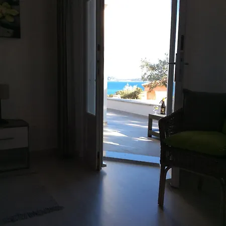 黛安娜之家住宿加早餐酒店 3* 奧爾比亞